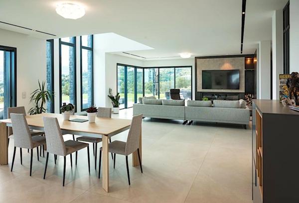 Maison à vendre 10 pièces OPIO (06)