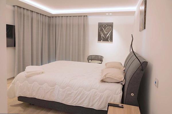 Maison à vendre 10 pièces OPIO (06)