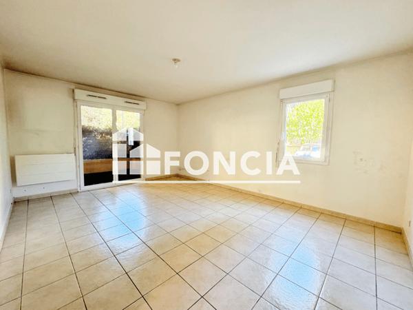 Location Appartement 4 pièces 90.37 m² - 475 CHEMIN DE MONERET Toulon 83200