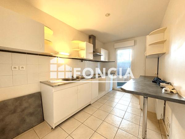 Location Appartement 4 pièces 90.37 m² - 475 CHEMIN DE MONERET Toulon 83200