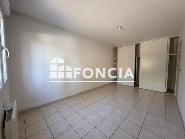 Location Appartement 4 pièces 90.37 m² - 475 CHEMIN DE MONERET Toulon 83200