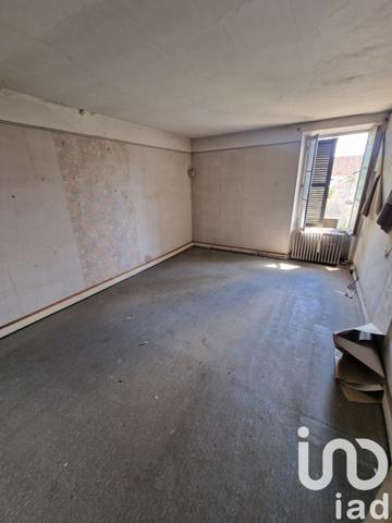 Maison 7 pièces de 190 m² à Dordives (45680)