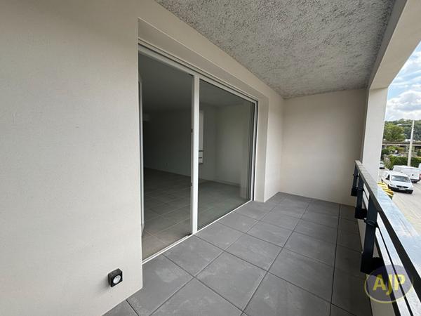 Location appartement Lormont : 894 € - AJP Immobilier Saint Andre de Cubzac