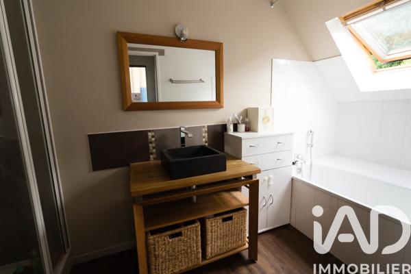 Maison à vendre 6 pièces 165 m² Condat-sur-Vienne