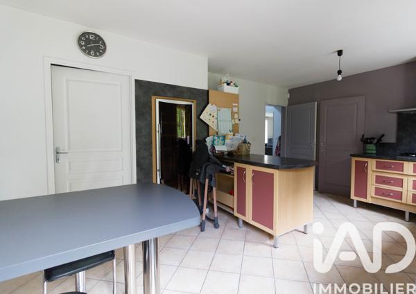 Maison à vendre 6 pièces 165 m² Condat-sur-Vienne