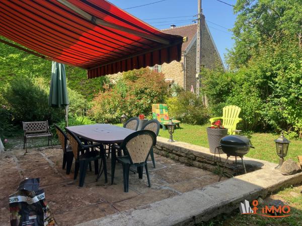 Ravissante maison de village avec jardin et terrasses