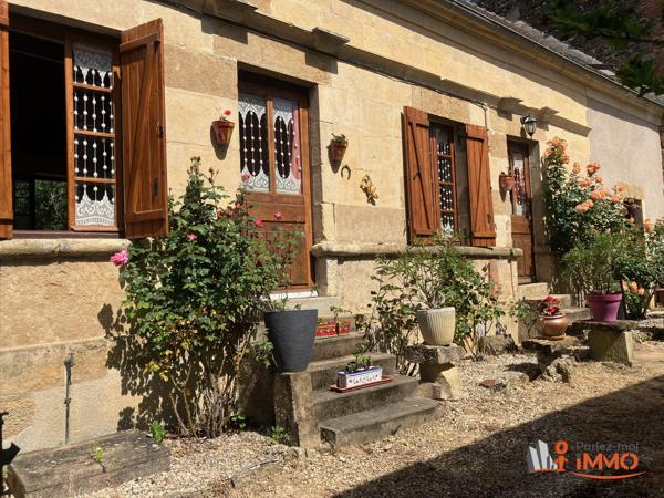 Ravissante maison de village avec jardin et terrasses