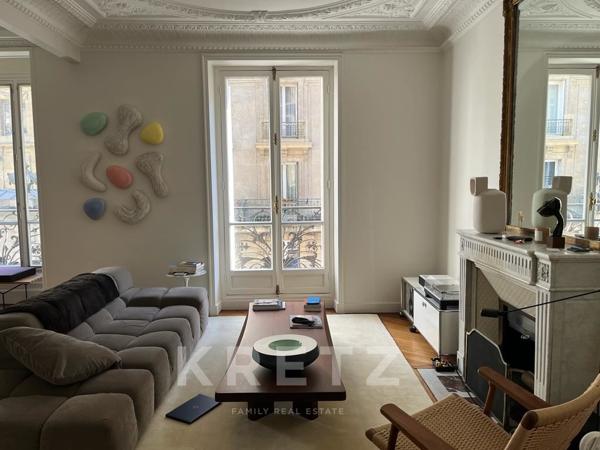 Appartement familial et de reception avec balcon exposition sud-ouest