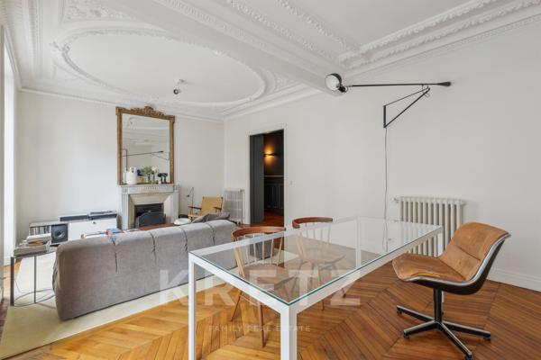 Appartement familial et de reception avec balcon exposition sud-ouest