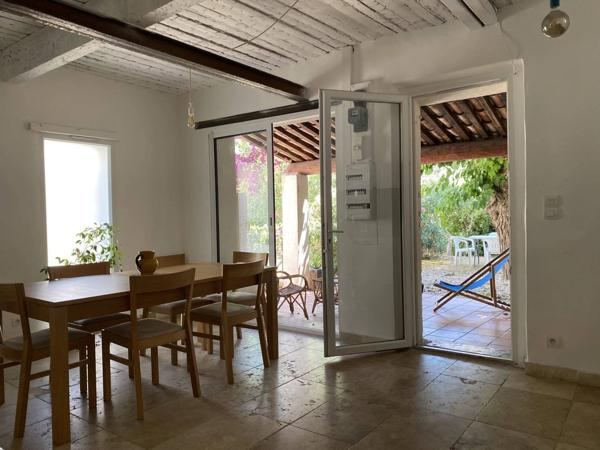 Maison - Villa T5 - Terrasse - Atelier - Jardin / quartier des Routes