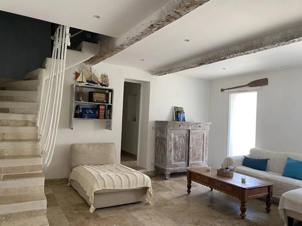 Maison - Villa T5 - Terrasse - Atelier - Jardin / quartier des Routes