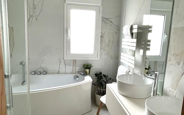 Maison à vendre    5 pièces • 135 m2 Guéthary