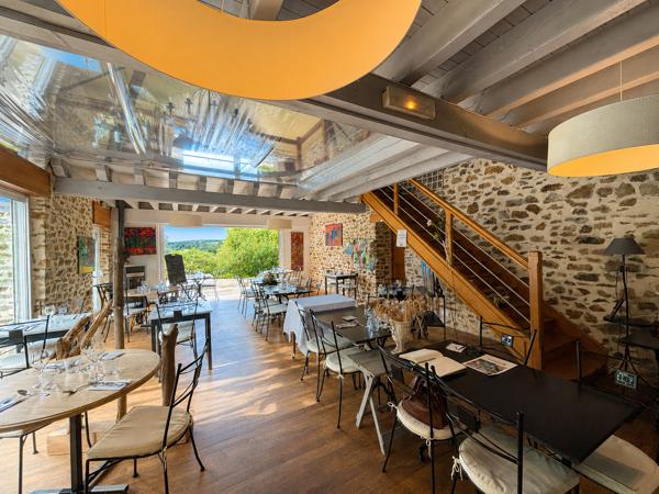 Commerce à vendre à Saint-Yrieix-la-Perche (87500) - Haute-Vienne