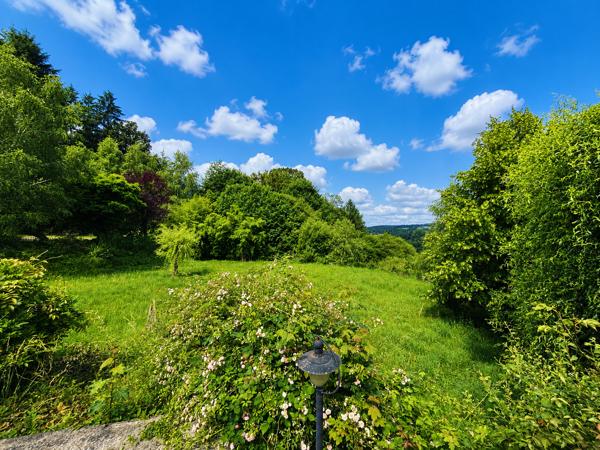 Commerce à vendre à Saint-Yrieix-la-Perche (87500) - Haute-Vienne
