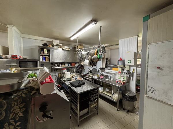 Commerce à vendre à Saint-Yrieix-la-Perche (87500) - Haute-Vienne