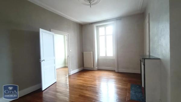 Maison à louer 6 pièces 141.93m² Châteauroux (36000)