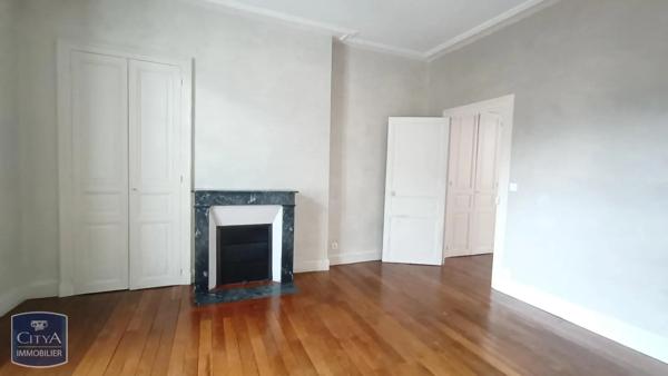 Maison à louer 6 pièces 141.93m² Châteauroux (36000)