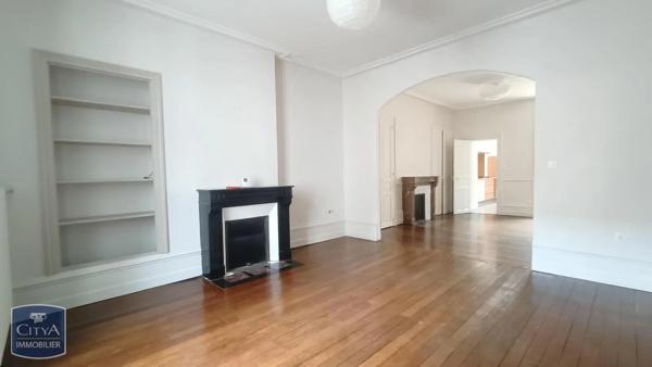 Maison à louer 6 pièces 141.93m² Châteauroux (36000)