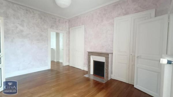 Maison à louer 6 pièces 141.93m² Châteauroux (36000)