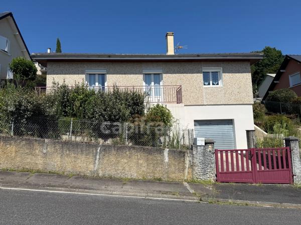 VILLA AVEC VUE SUR LES PYRÉNÉES
