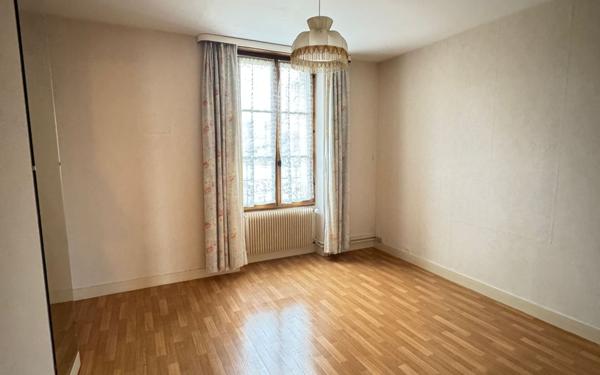Appartement à vendre    3 pièces • 41 m2 Orléans