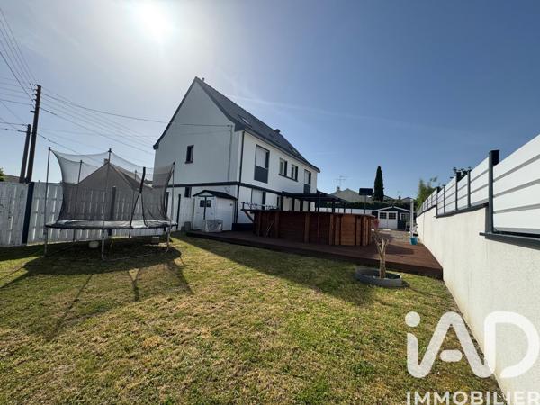 Maison à vendre 10 pièces 205 m² Mûrs-Erigné