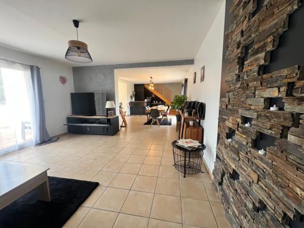 Maison 4 chambres 145m² vie de plain pied en parfait état