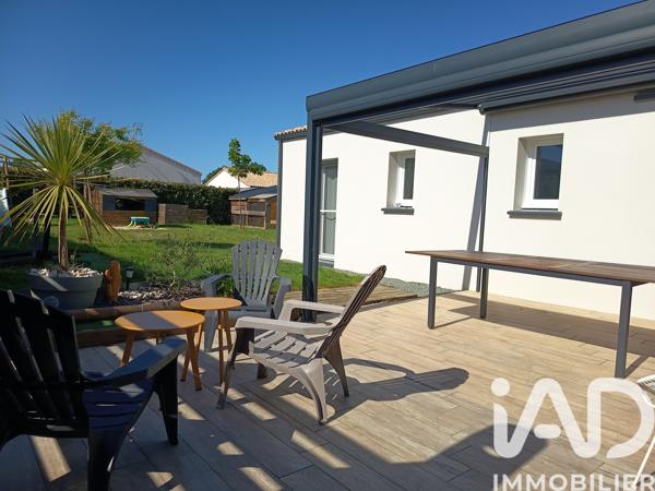 Maison à vendre 7 pièces 143 m² Essarts-en-Bocage