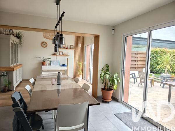 Maison à vendre 7 pièces 143 m² Essarts-en-Bocage