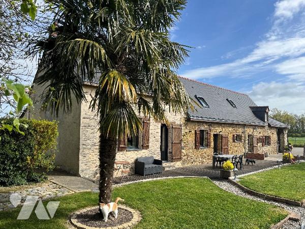 À vendre – Propriété de caractère | Longère en pierre rénovée avec piscine