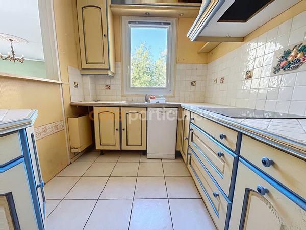 Vente
                Appartement99,76 m² - 4 Pièces -
                    MONTARGIS (45200)