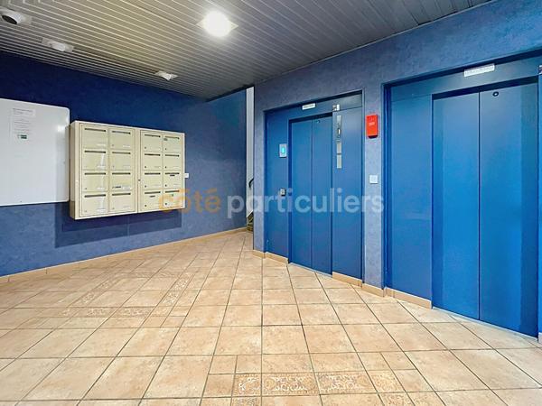 Vente
                Appartement99,76 m² - 4 Pièces -
                    MONTARGIS (45200)