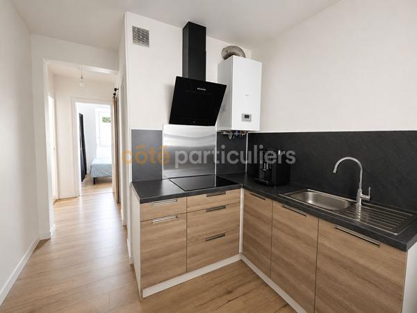 Vente
                Appartement45 m² - 2 Pièces -
                    LA ROCHE SUR YON (85000)