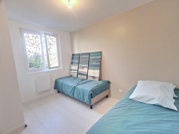 Maison T6 CAPBRETON quartier BOUHEBEN 130m² + T1 de 23m² + garage 16m² + Pool House 15m²