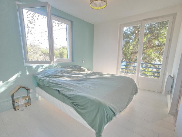 Maison T6 CAPBRETON quartier BOUHEBEN 130m² + T1 de 23m² + garage 16m² + Pool House 15m²