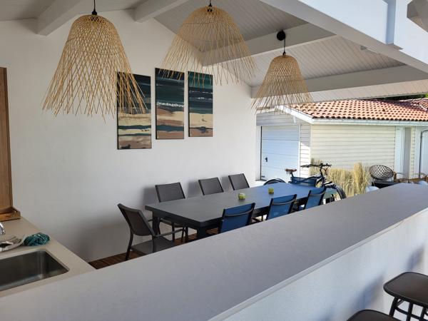 Maison T6 CAPBRETON quartier BOUHEBEN 130m² + T1 de 23m² + garage 16m² + Pool House 15m²