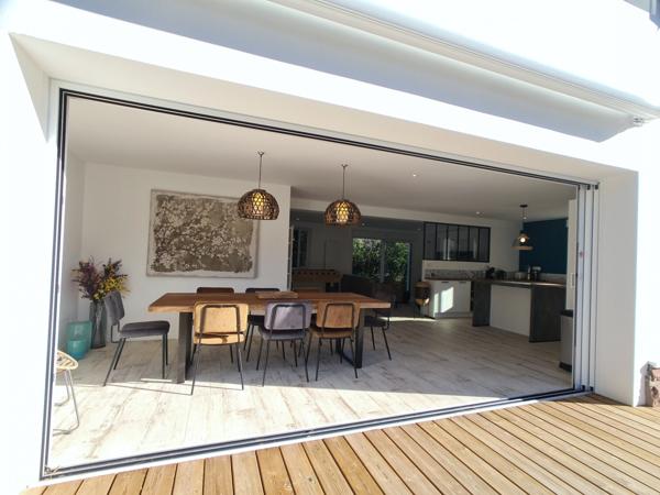Maison T6 CAPBRETON quartier BOUHEBEN 130m² + T1 de 23m² + garage 16m² + Pool House 15m²