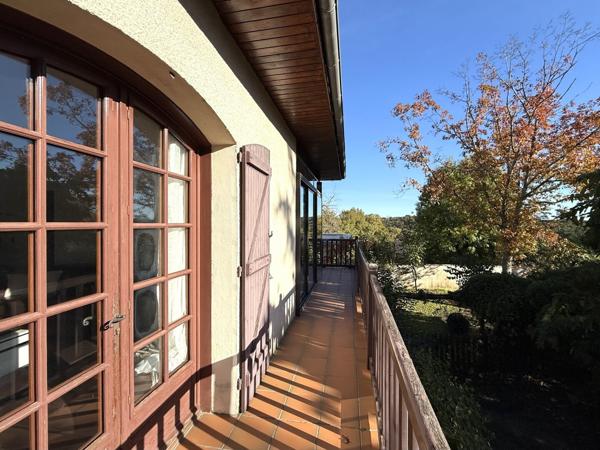 Belle maison familiale avec vue.