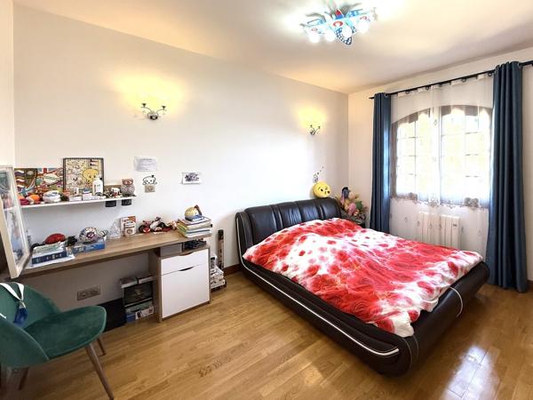 A SAISIR SUR OFFRE : Belle et grande maison familiale avec vue
