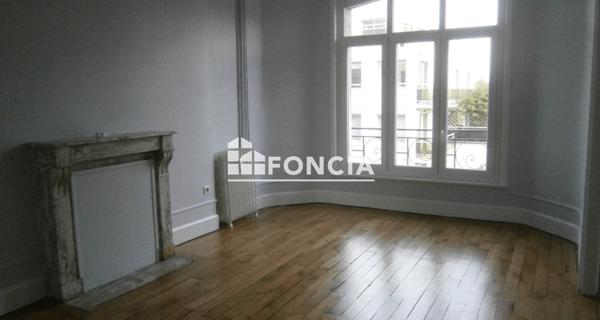 Location Appartement 3 pièces 82.87 m² - La Madeleine 59110