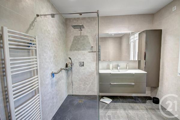 Maison à vendre  7 pièces - 204 m2 BOUCHEMAINE - 49