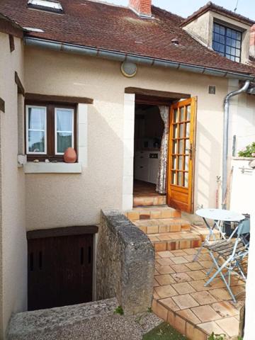 Maison de pays Preuilly Sur Claise 5 pièces jardin et garage