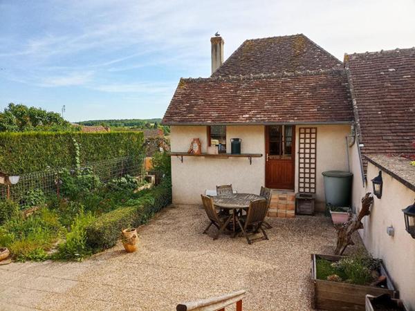Maison de pays Preuilly Sur Claise 5 pièces jardin et garage