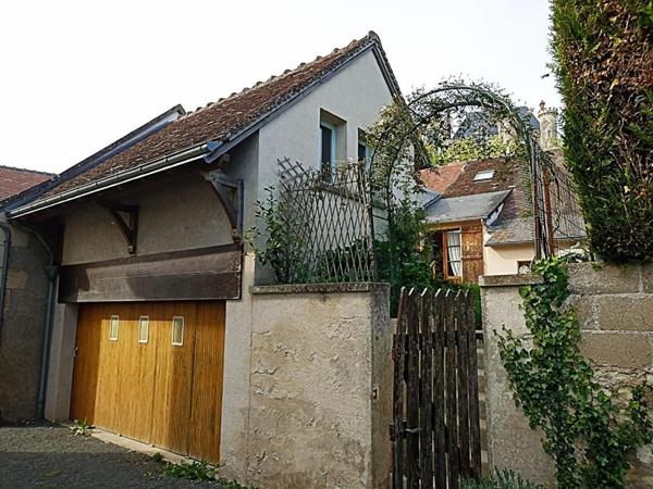 Maison de pays Preuilly Sur Claise 5 pièces jardin et garage