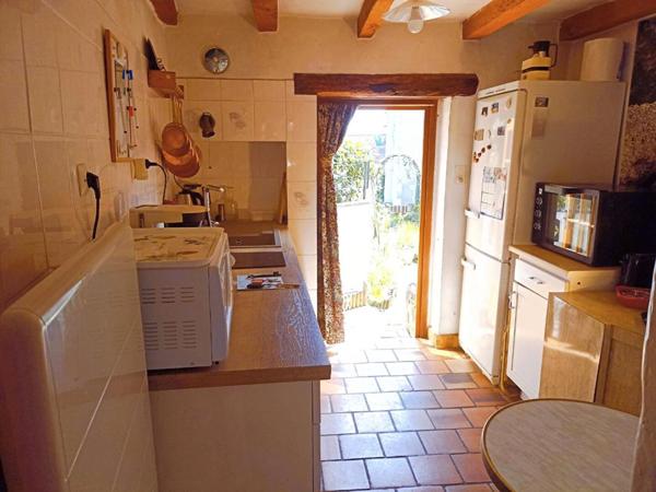 Maison de pays Preuilly Sur Claise 5 pièces jardin et garage