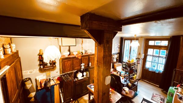 Dornecy (58530) Maison de village comprenant deux logements indépendants située à Dornecy (58530) pour un prix de 77 000 € fra