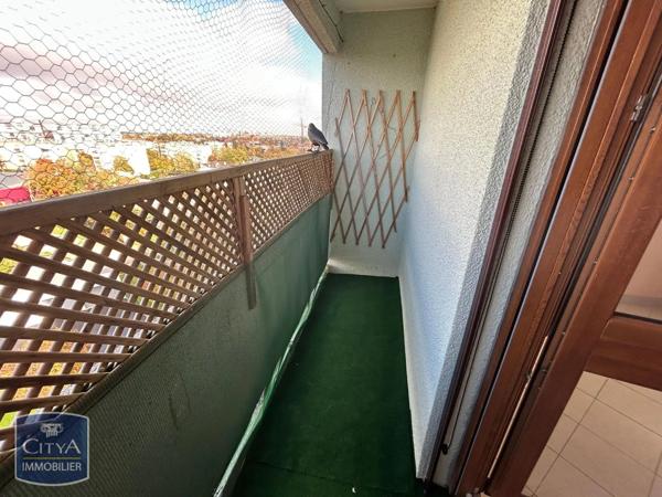 Appartement à louer 4 pièces 71.7m²