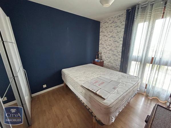 Appartement à louer 4 pièces 71.7m²