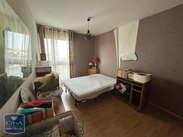 Appartement à louer 4 pièces 71.7m²