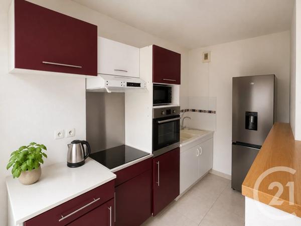 Appartement T3 à vendre  3 pièces - 56,10 m 2   LE MANS  - 72